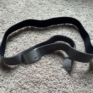 Nike Men's Gray Belt